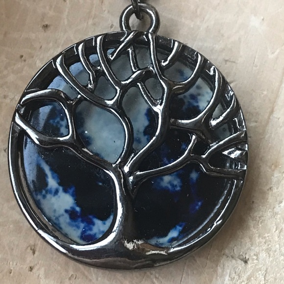 Tree Of Life Blue & White Tie Dye Long Necklace - Picture 2 of 2